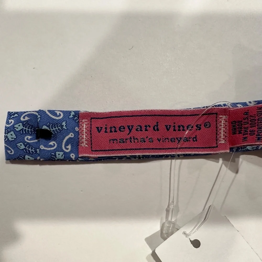 Boy's VINEYARD VINES Silk Bowtie - NEW With Tags.